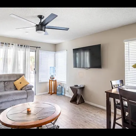 4 Bed 2 Bath Reno With Private Pool Villa Las Vegas Exterior photo